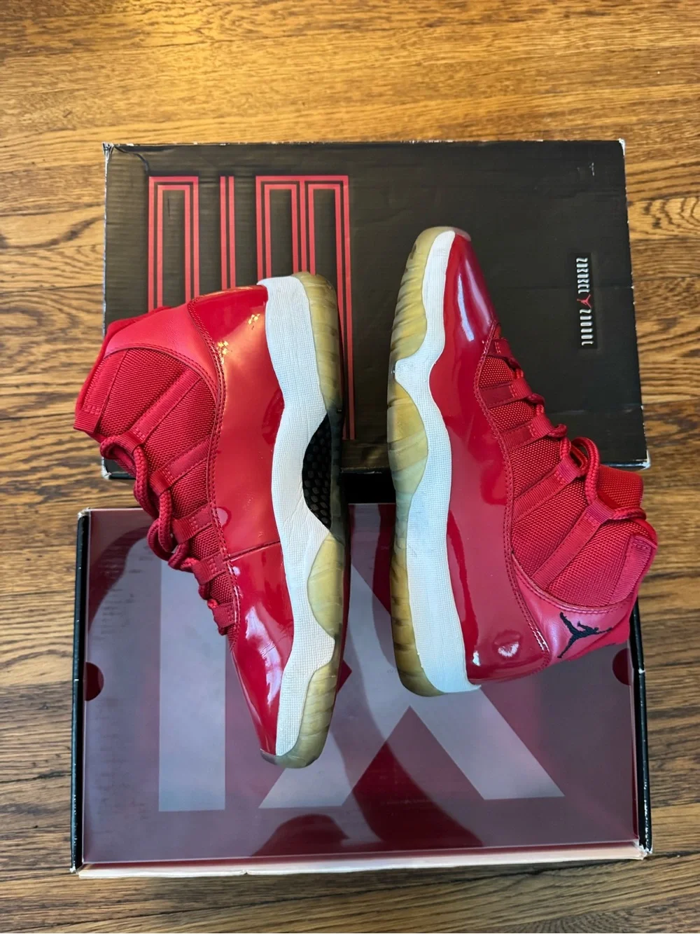 Jordan 11 Retro High Win Like '96 size 9